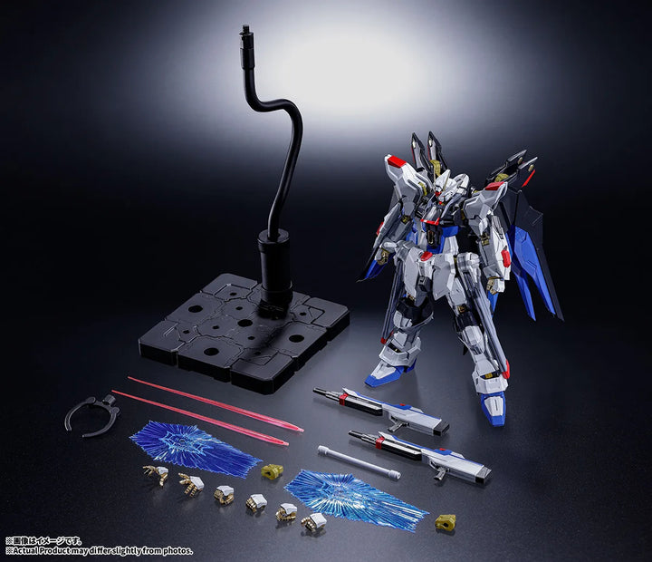 ABSOLUTE ACT ストライクフリーダムガンダム