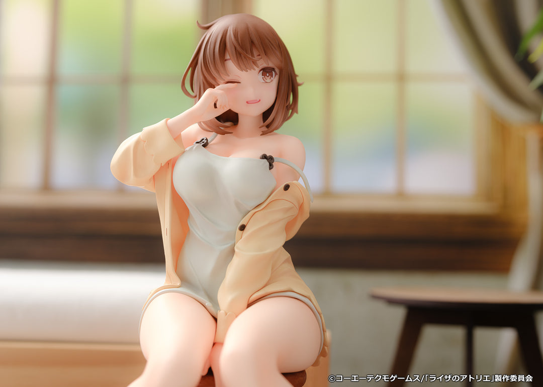ライザリン・シュタウト Nightclothes ver. 1/7スケール