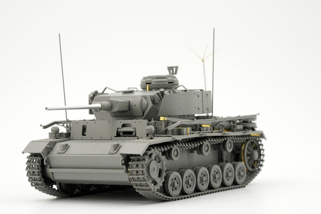 1/35 ドイツ III号指揮戦車K型