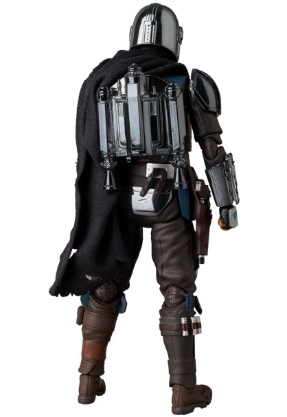 MAFEX THE MANDALORIAN CHROME Ver.