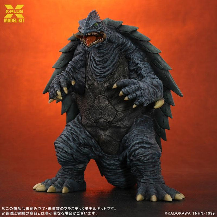 ガメラ(1999) プラスチックモデルキット 1/700スケール