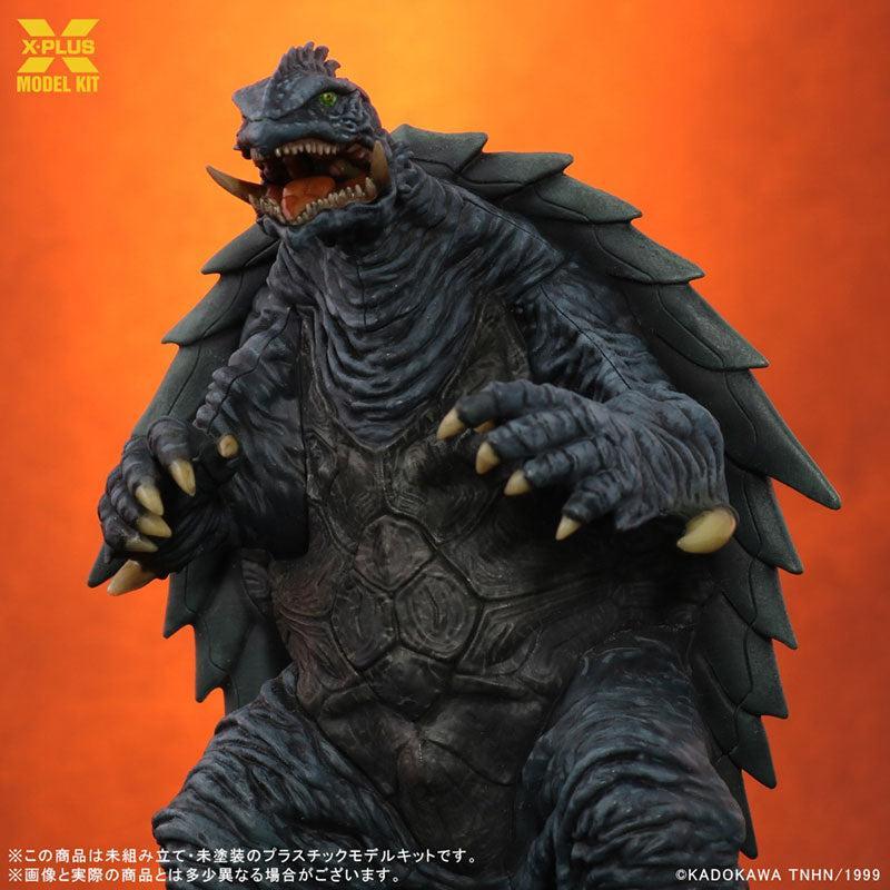ガメラ(1999) プラスチックモデルキット 1/700スケール