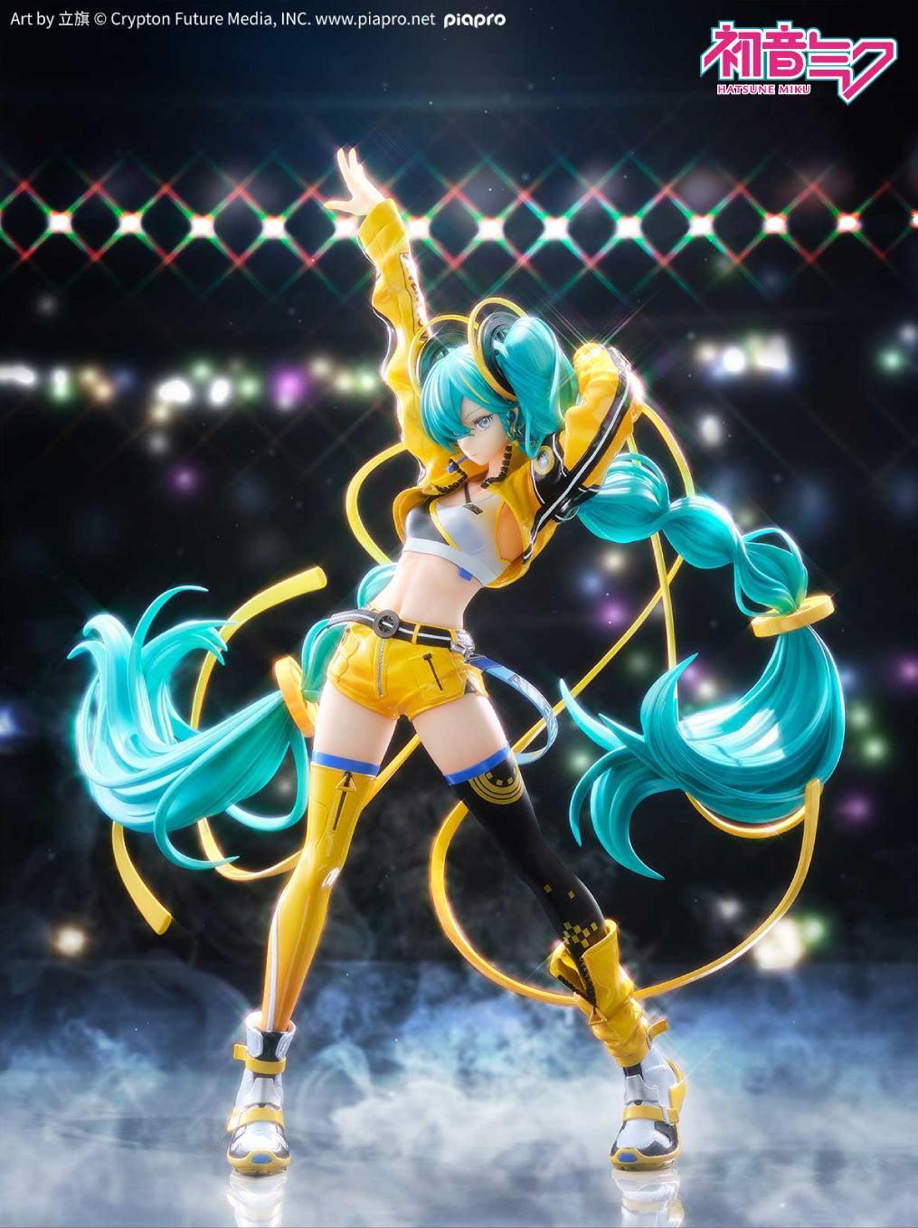 初音ミク 17周年Ver.  1/7スケール