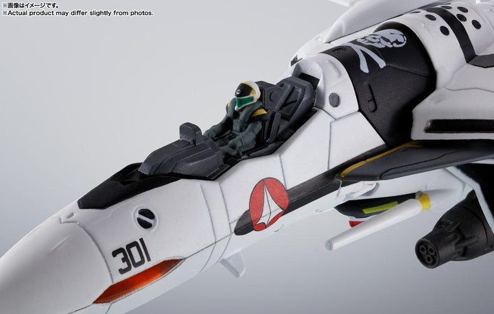 HI-METAL R VF-0Sフェニックス(ロイ・フォッカー機) ＋ QF-2200D-B ゴースト