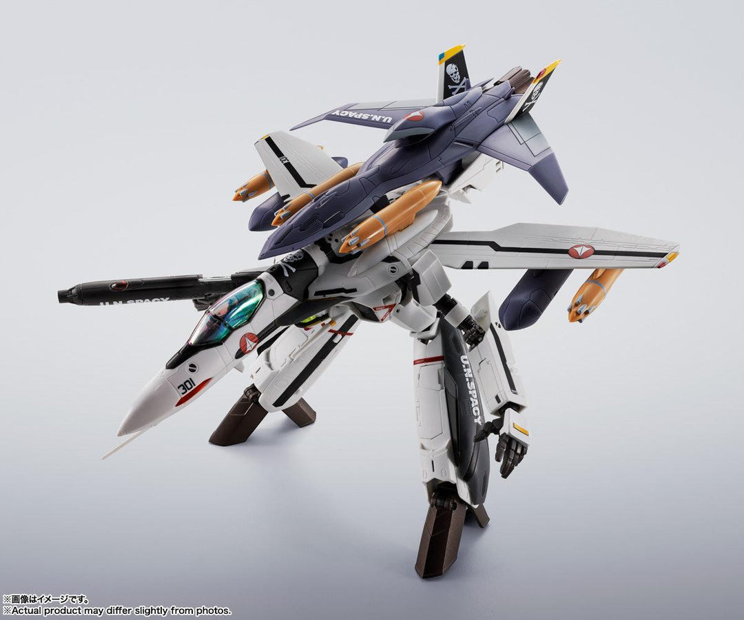 HI-METAL R VF-0Sフェニックス(ロイ・フォッカー機) ＋ QF-2200D-B ゴースト