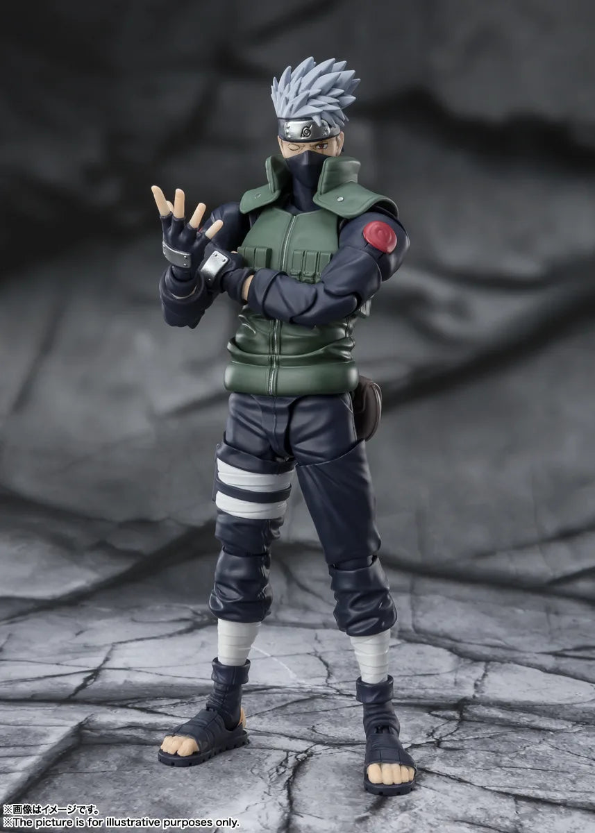 S.H.Figuarts はたけカカシ -勇名轟く写輪眼の英雄-（再販版）