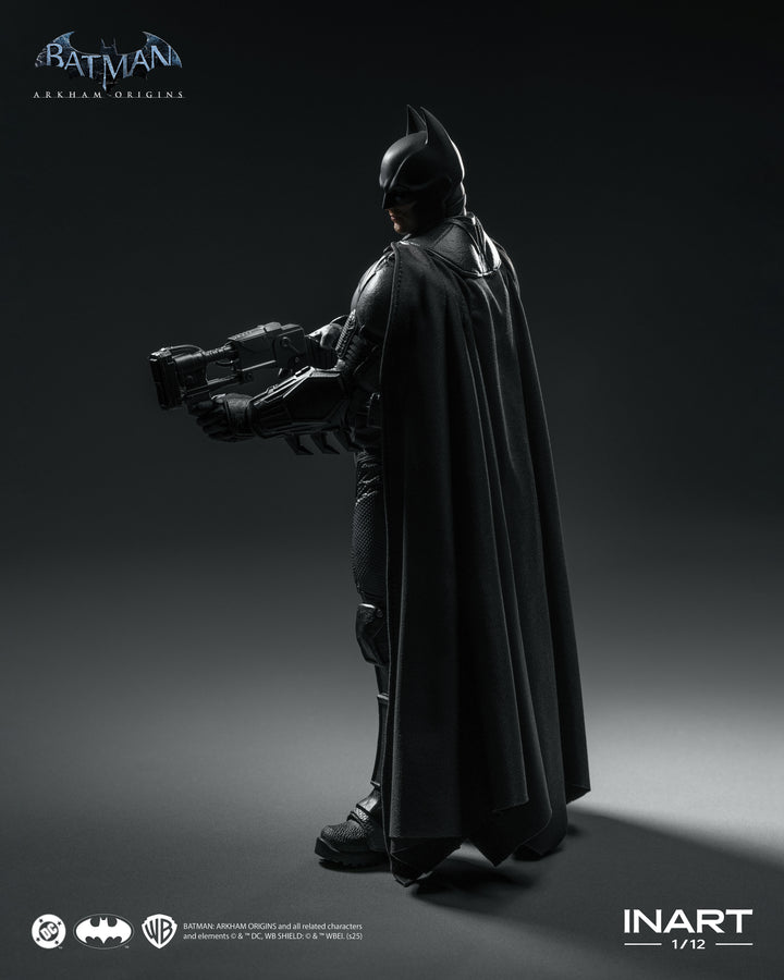 バットマン（バットマン：アーカム・ビギンズ） アクションフィギュア　 1/12スケール