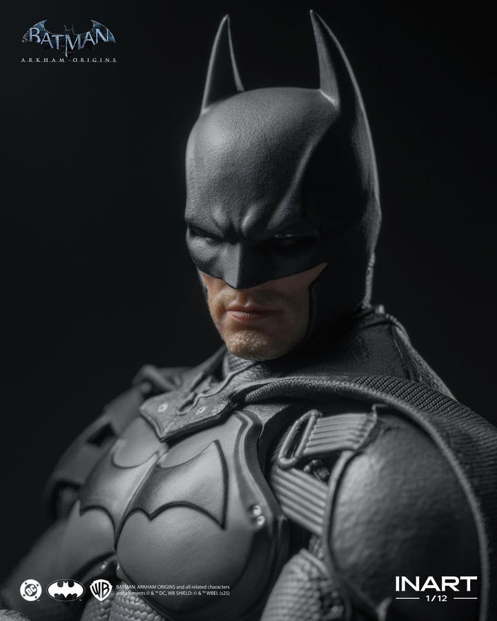 バットマン（バットマン：アーカム・ビギンズ） アクションフィギュア　 1/12スケール