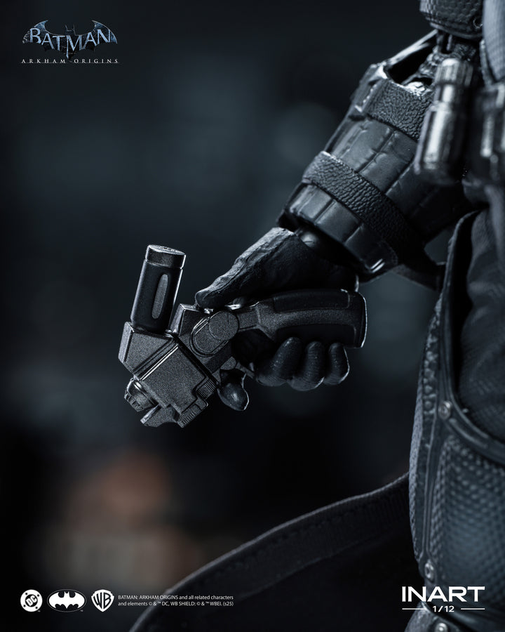 バットマン（バットマン：アーカム・ビギンズ） アクションフィギュア　 1/12スケール