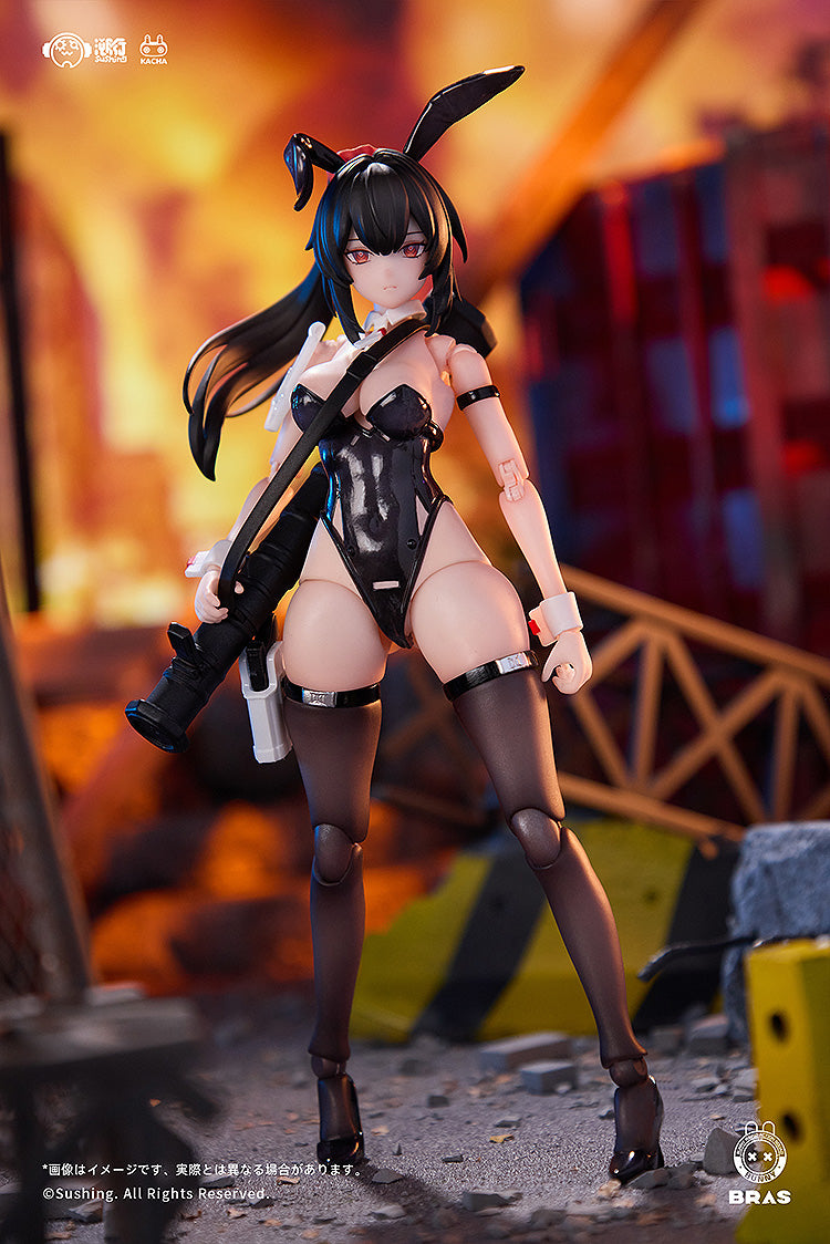 Attacker・ルナ 可動フィギュア