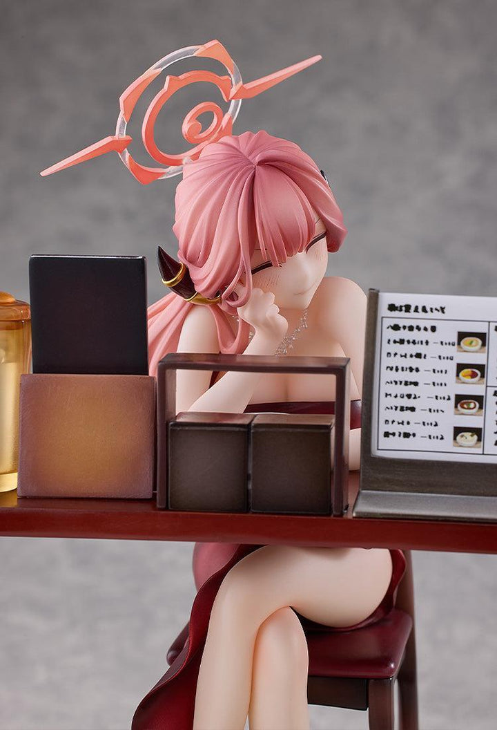 アル (ドレス) メモリアルロビーVer. 1/7スケール