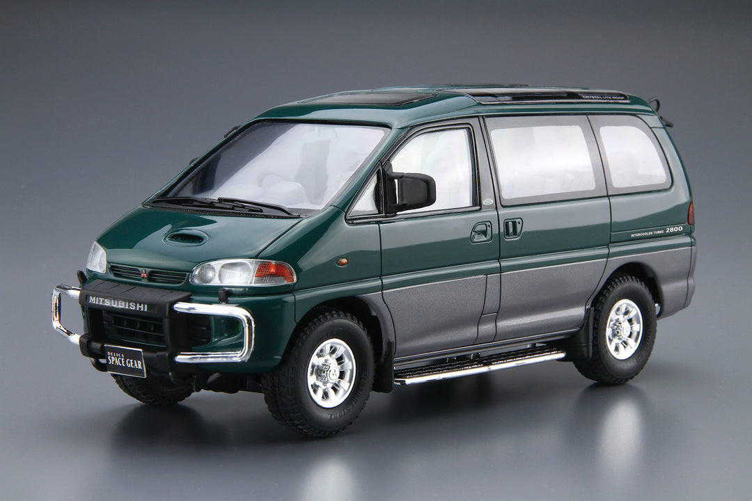 1/24 ザ・モデルカー ミツビシ PE8W デリカスペースギア '96