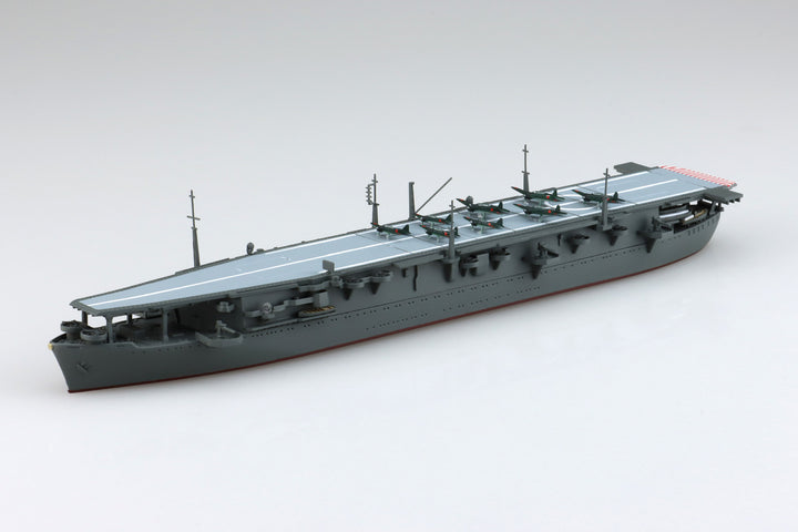 1/700 ウォーターライン 日本海軍 航空母艦 雲鷹