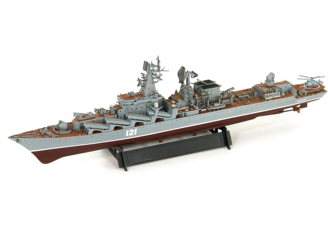 1/700 スカイウェーブシリーズ ロシア海軍 ミサイル巡洋艦 モスクワ（旧スラヴァ）