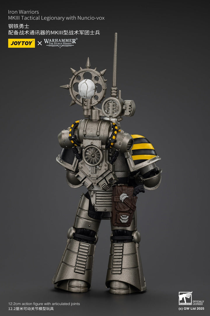 アイアン・ウォリアーズ MKIII タクティカル・レギオネア（通信装置ヌンシオ・ボックス装備） 1/18スケール