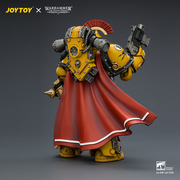 インペリアル・フィスト Mk IIIアーマー・プラエトル（パワーソード＆ボルターピストル装備） 1/18スケール