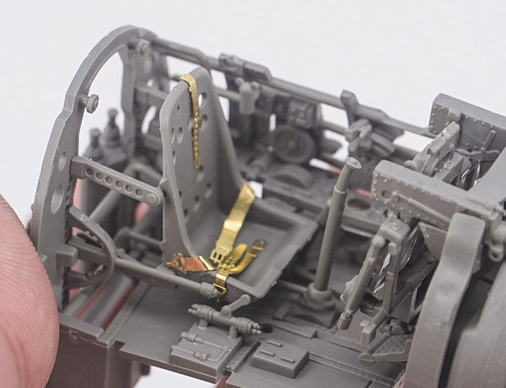 【決算セール対象！】 1/35 日本海軍 空母 赤城 艦橋 w/飛行甲板+零式艦上戦闘機