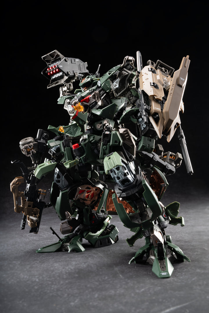 MNP-CR02A 忠勇級 高可動プラモデル  六五式・戟虎II型・突撃型