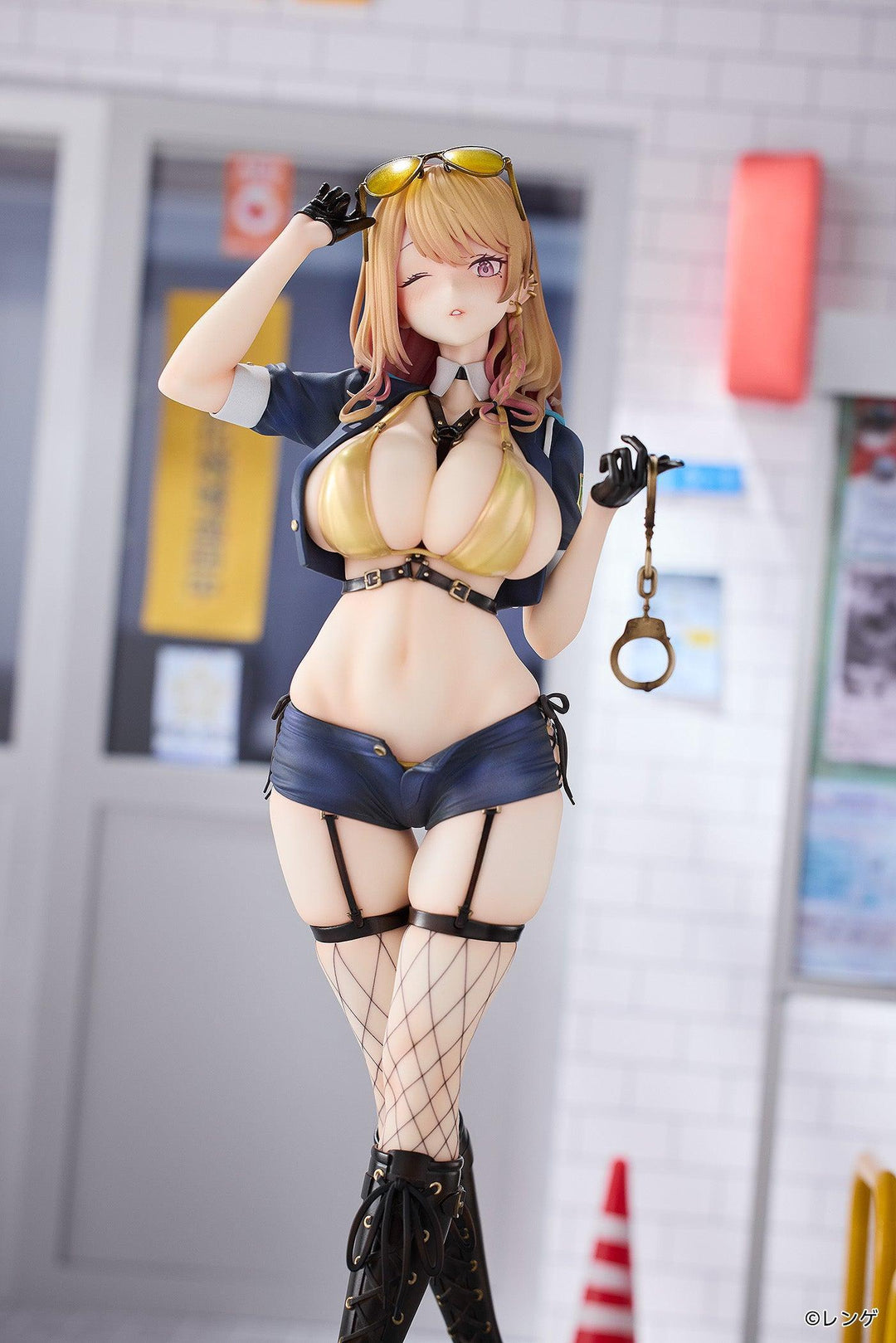 ギャル婦警さん 小鳥遊アリサ Illustrated by レンゲ 1/6スケール