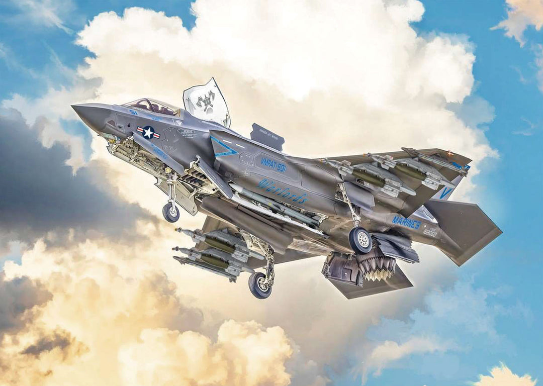 1/48 F-35B ライトニングII（日本語対訳補足説明書付属）