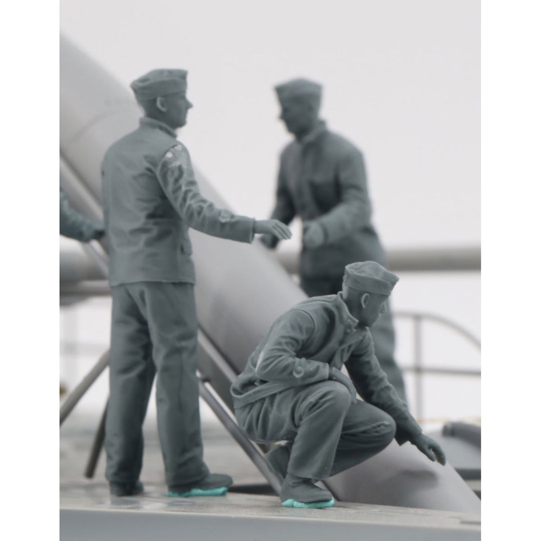 1/35 ドイツ海軍潜水艦乗組員 & 指揮官 (5体セット)