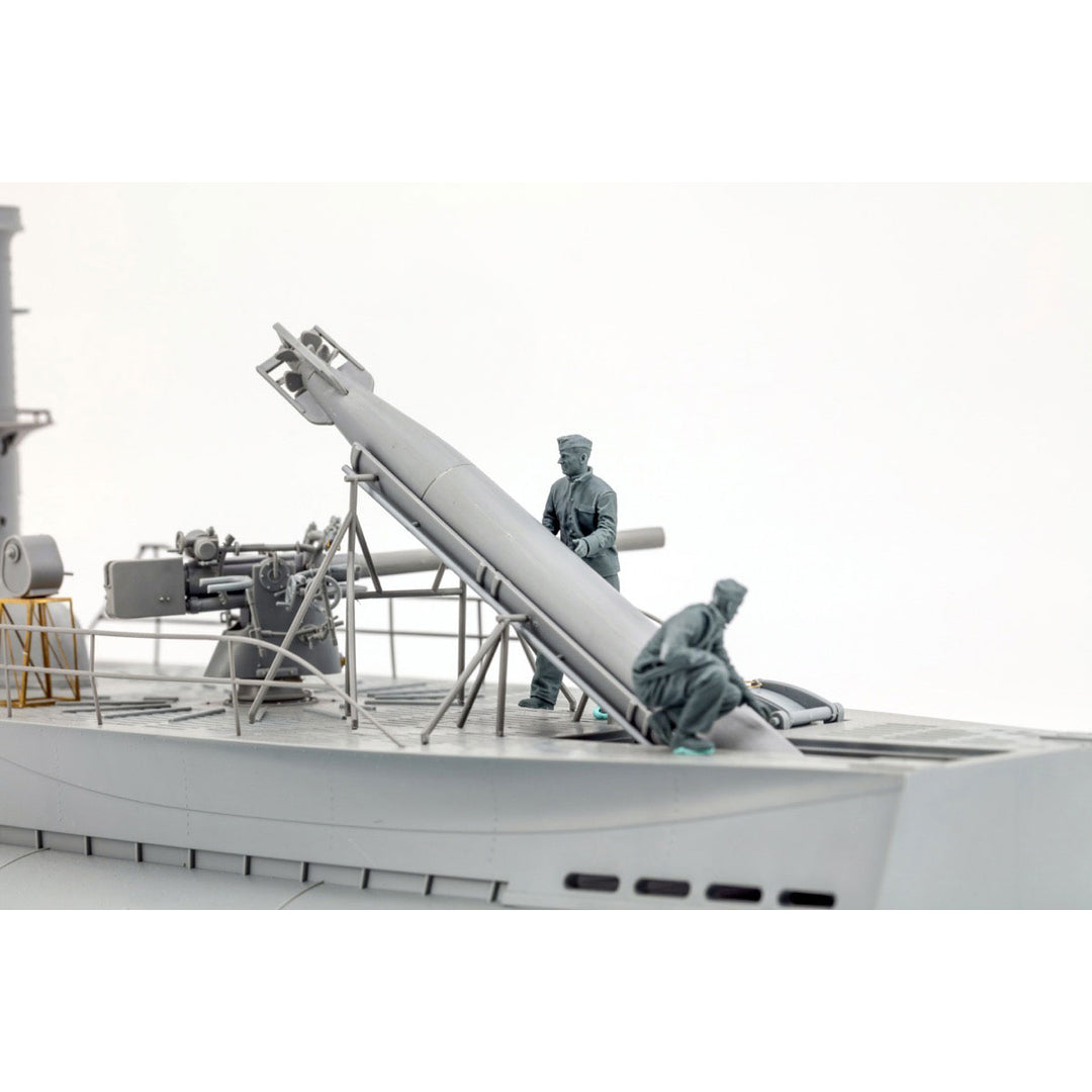1/35 ドイツ海軍潜水艦乗組員 & 指揮官 (5体セット)