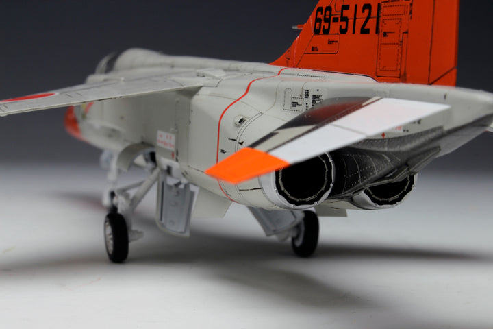 1/72 航空自衛隊 超音速高等練習機 T-2 前期型 マスクシート付き