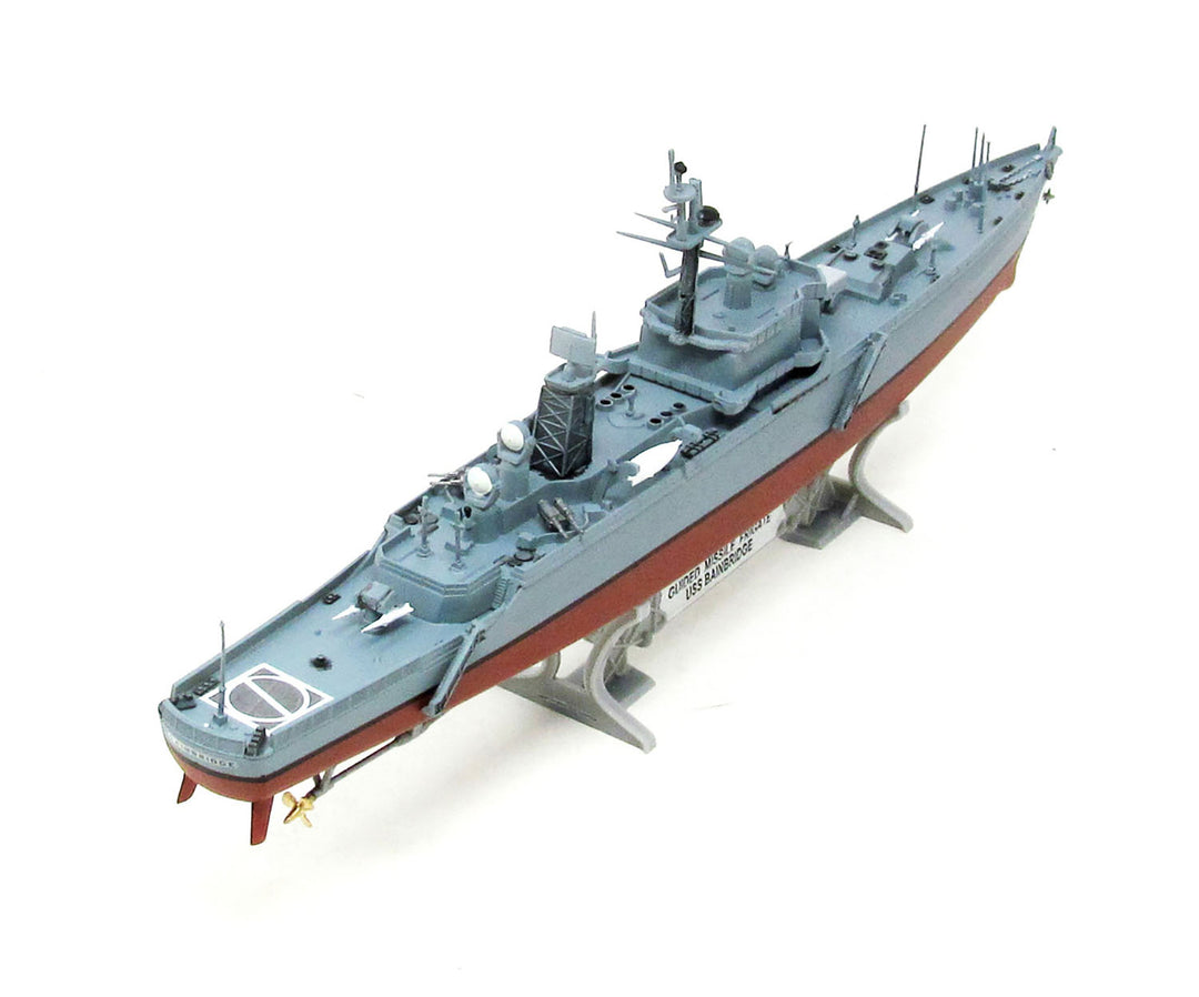 1/600 アメリカ海軍 原子力ミサイル巡洋艦 U.S.S ベインブリッジ CGN-25