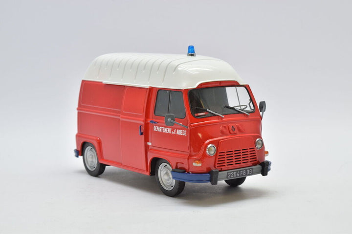 1/24 ルノー エスタフェッテ ハイルーフ