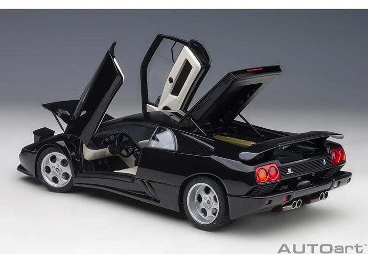1/18 ランボルギーニ ディアブロ SE30 (DEEP BLACK METALLIC/メタリック・ブラック)