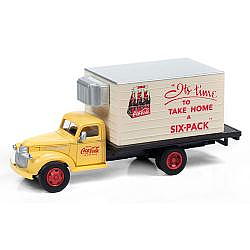 1/87 (HOスケール) 1941-46 シボレーボックストラック "コカ・コーラ" (イエロー/シルバー)