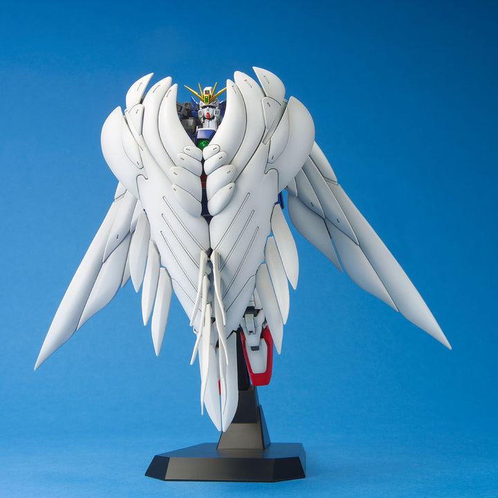MG ウイングガンダムゼロカスタム 1/100スケール