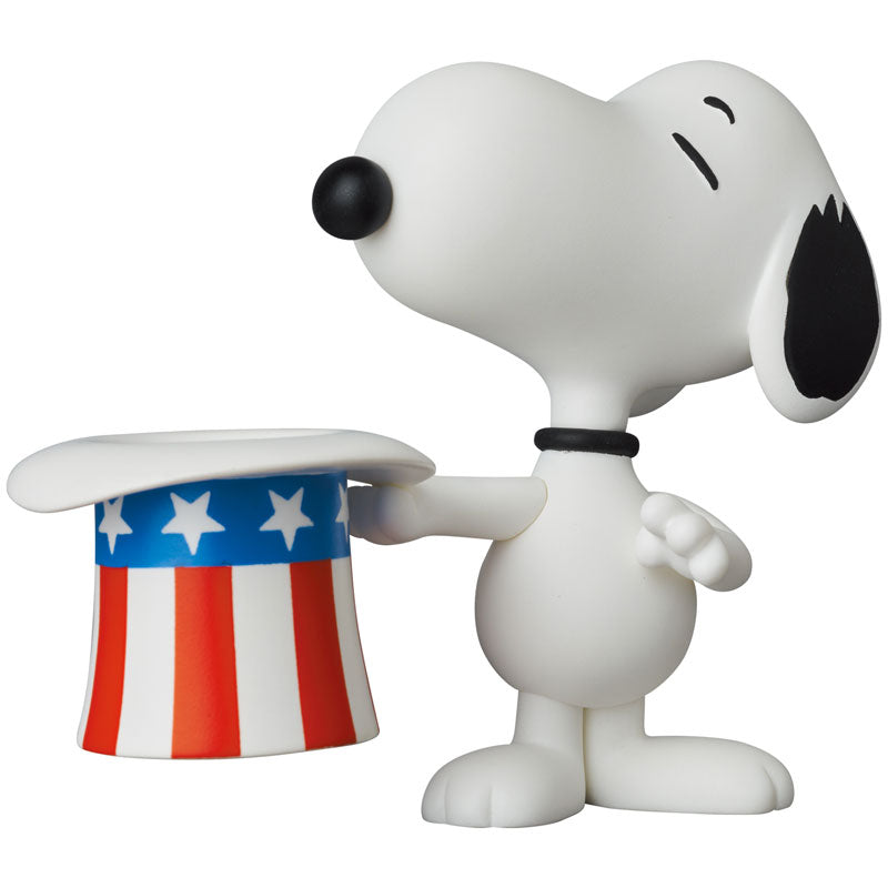 UDF PEANUTS SERIES 15 AMERICANA UNCLE SNOOPY