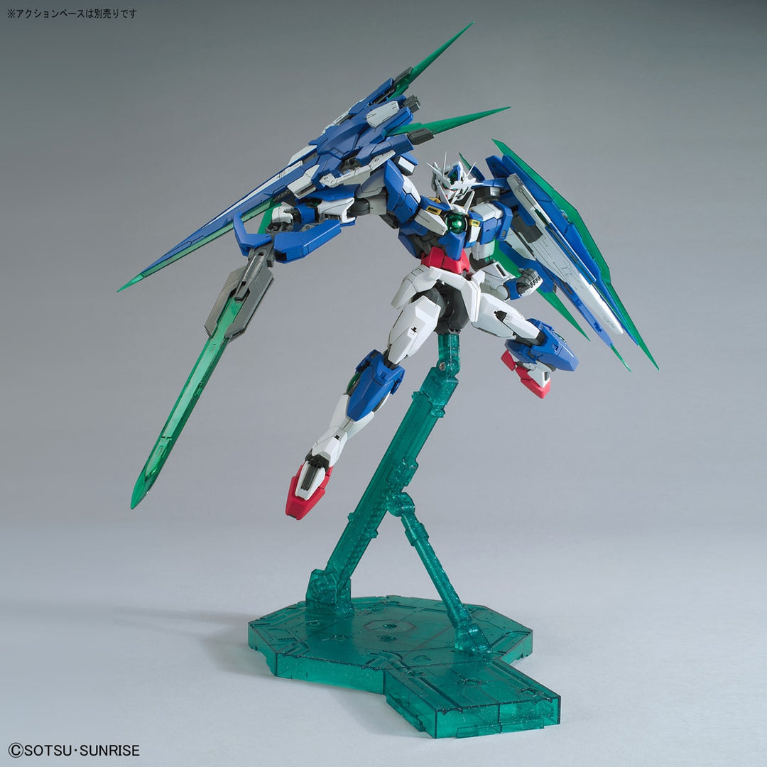 MG ダブルオークアンタ フルセイバー 1/100スケール