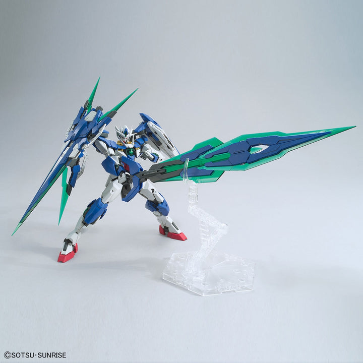 MG ダブルオークアンタ フルセイバー 1/100スケール