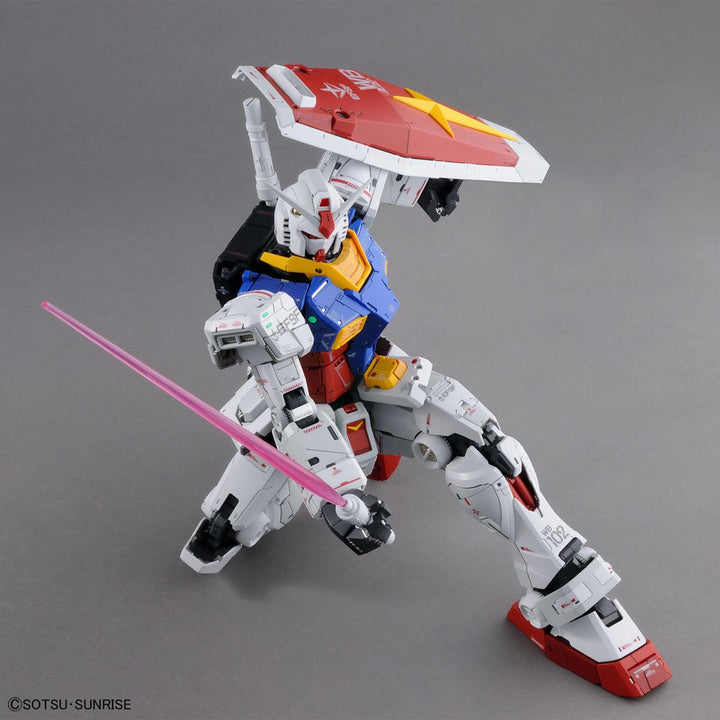 PG UNLEASHED RX-78-2 ガンダム 1/60スケール