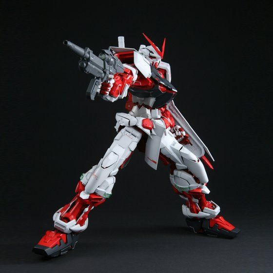 PG ガンダムアストレイ レッドフレーム 1/60スケール
