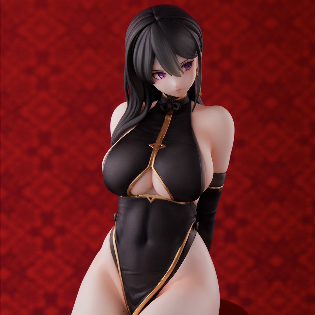 【決算セール対象！】 ハヤブサイラスト 黒チャイナさん
