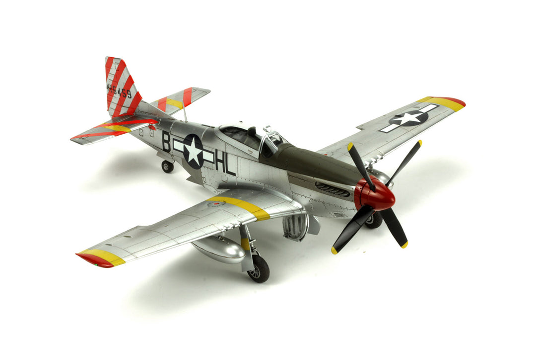 MENG MODEL(モンモデル)LS-006 1/48 ノースアメリカンP-51D(プラモデル)