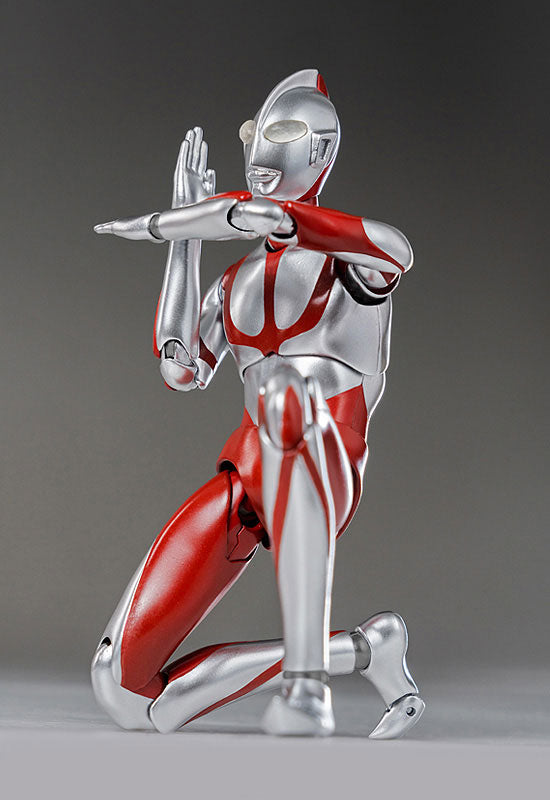 【決算セール対象！】 フィグゼロＳ 6インチ ウルトラマン