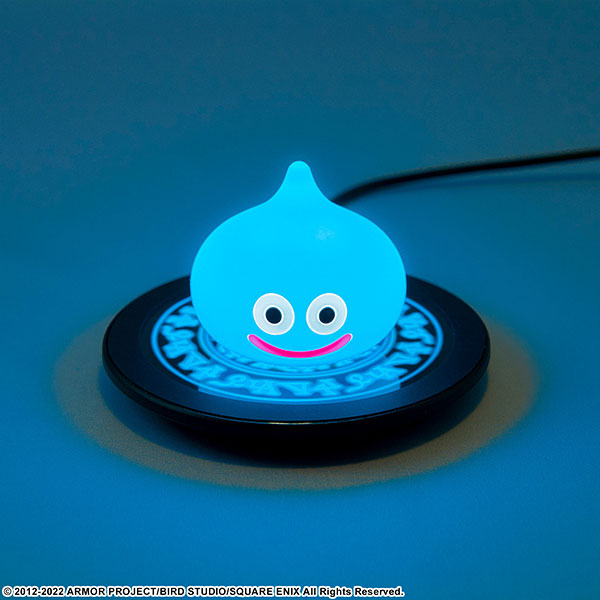 ドラゴンクエスト ワイヤレス充電パッド ＜ザオラル＞ (光るスライムフィギュア付き)