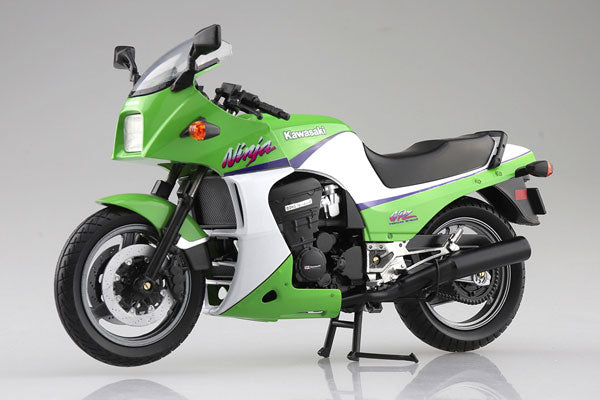1/12 完成品バイク -KAWASAKI GPz900R ライムグリーン