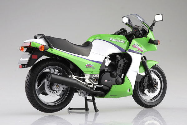 1/12 完成品バイク -KAWASAKI GPz900R ライムグリーン