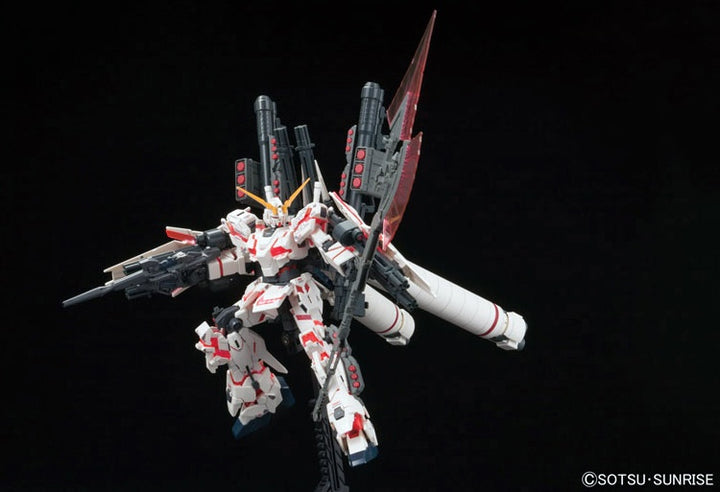 HGUC フルアーマー・ユニコーンガンダム(デストロイモード/レッドカラーVer.) 1/144スケール