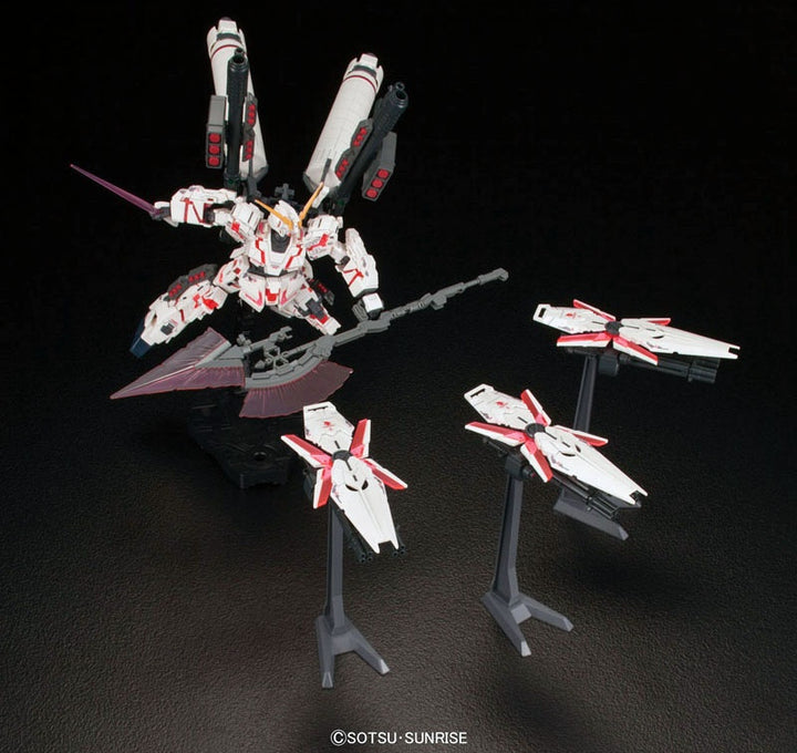HGUC フルアーマー・ユニコーンガンダム(デストロイモード/レッドカラーVer.) 1/144スケール